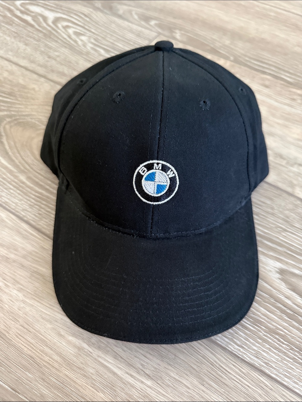 NWT BMW Hat, OS